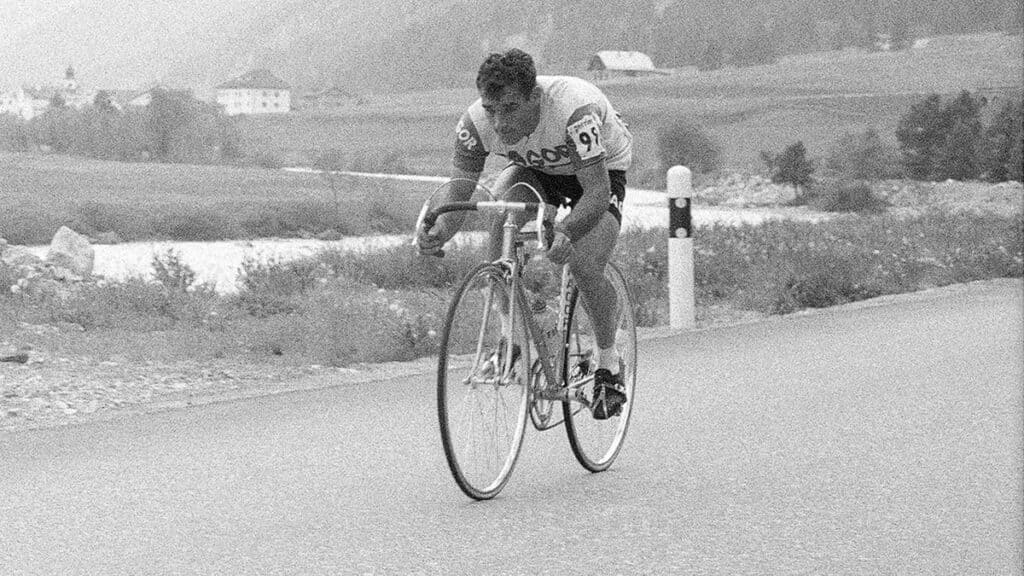‘Txomin’ Perurena, el campeón de Oyarzun