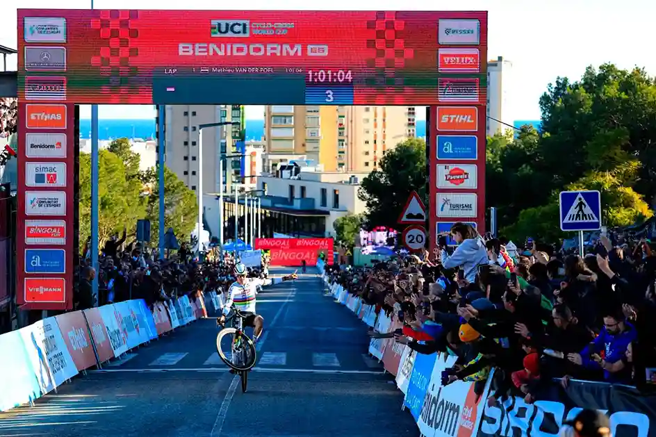 CX Benidorm: barro de color arcoíris en 2031