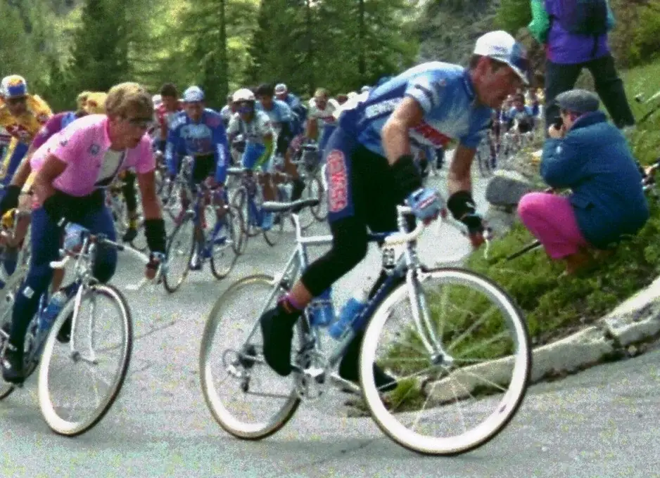 Entrevista a Enrico Zaina: «Dejé el ciclismo harto de los registros»